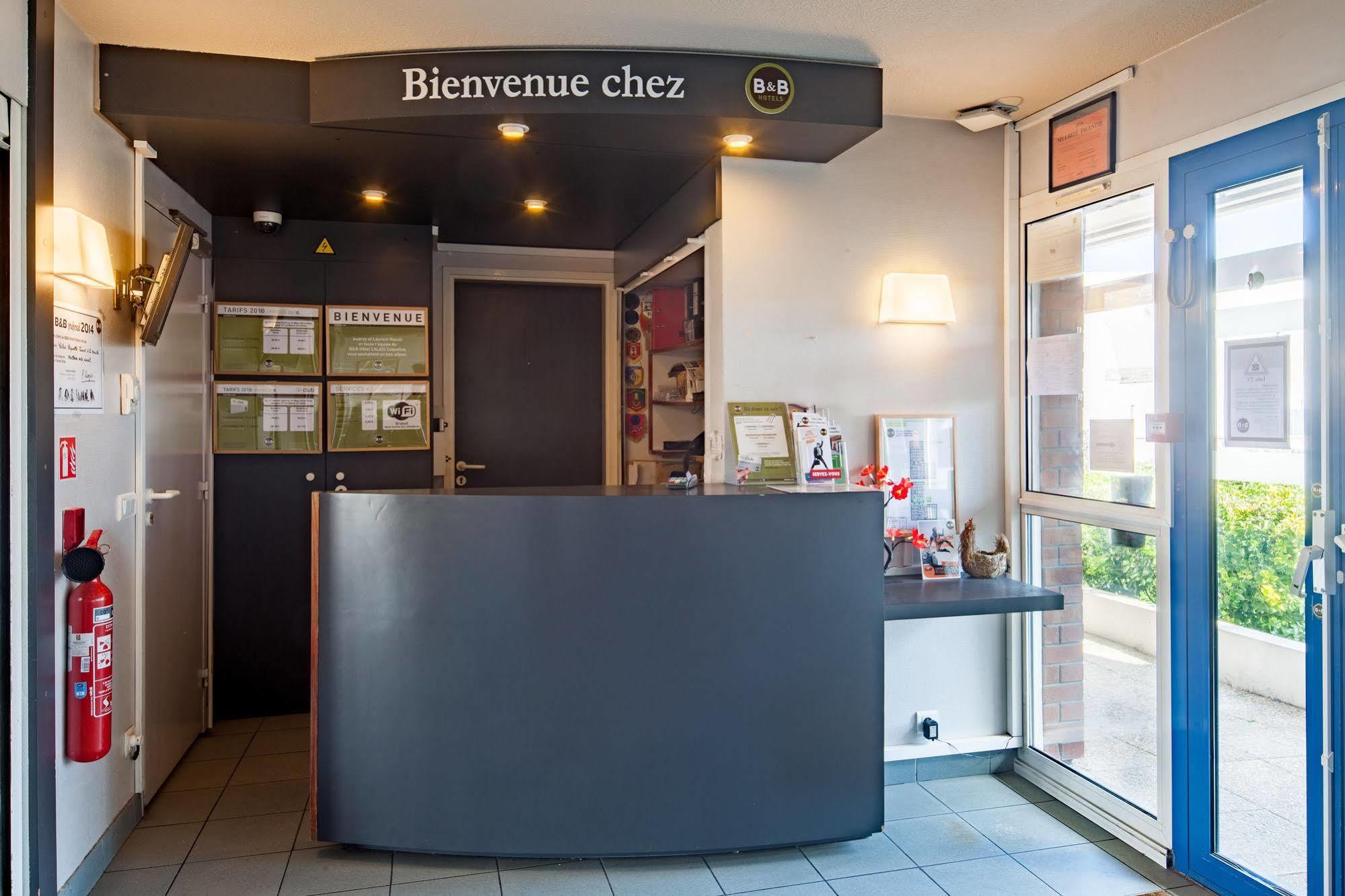 B&B Hotel Calais Coquelles Tunnel Sous La Manche Exterior foto